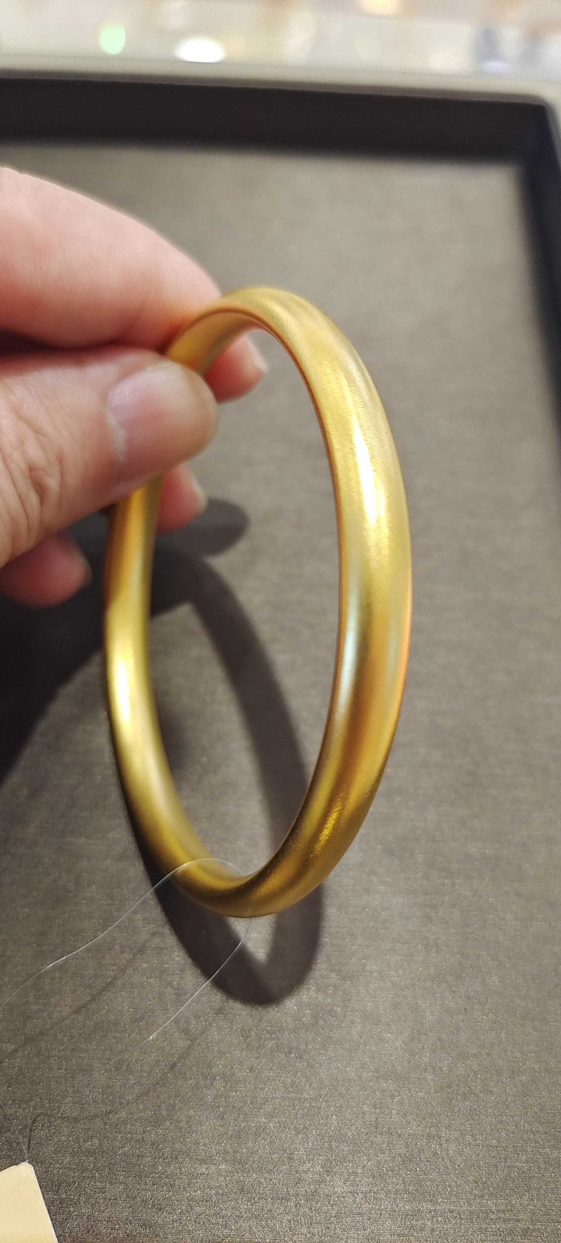 金手镯多少克(一般女士金手镯多少克) 金手镯多少克(一般女士金手镯多少克)